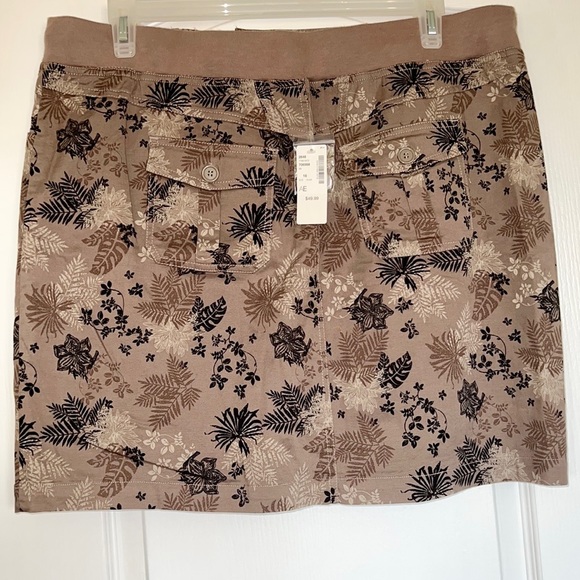 A&E Sport —  Skort - Picture 2 of 6